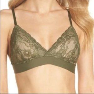 NWT VINCE CAMUTO Olive Lace Bralette M.